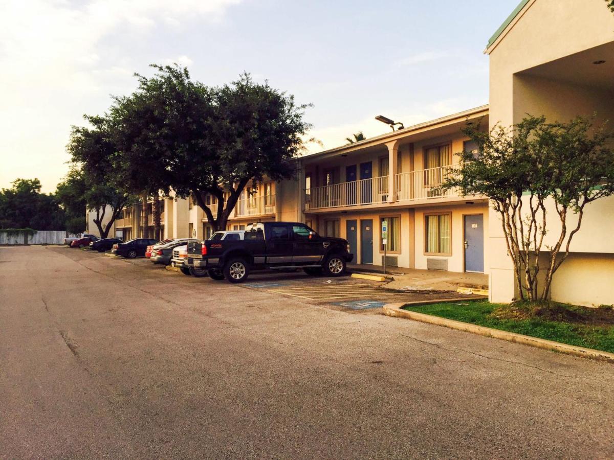Motel 6-Houston, Tx - East 외부 사진