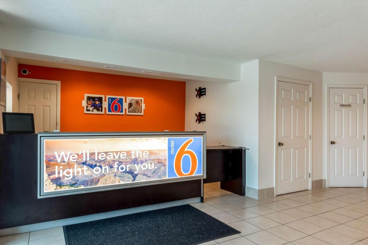 Motel 6-Houston, Tx - East 외부 사진